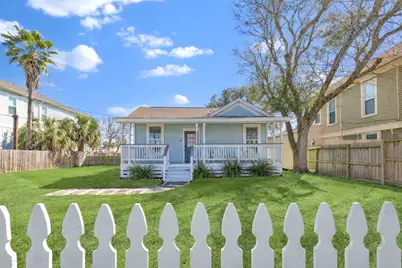 5801 Avenue S 1/2, Galveston, TX 77551 - Photo 2