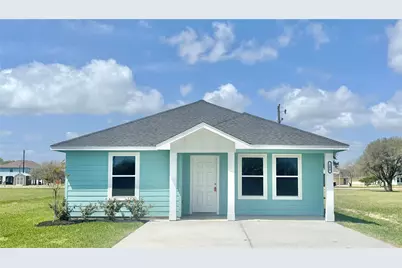 288 Buckskin Dr, Palacios, TX 77465 - Photo 1