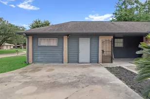 4205 Lariat Dr, Baytown, TX 77521 - Photo 18