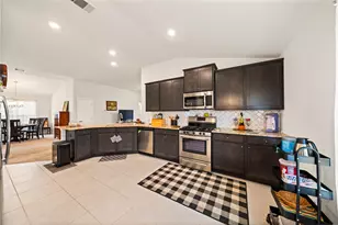 394 Terra Vis Cir, Montgomery, TX 77356 - Photo 4