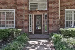 2015 Pecan Trail Dr, Richmond, TX 77406 - Photo 6