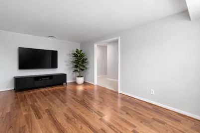 5758 Greencraig Drive, Houston, TX 77035 - Photo 6