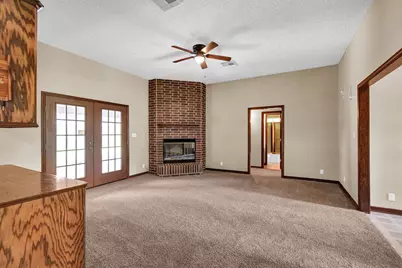 301 Jansen Drive, West Columbia, TX 77486 - Photo 12
