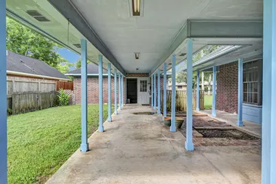 301 Jansen Drive, West Columbia, TX 77486 - Photo 8