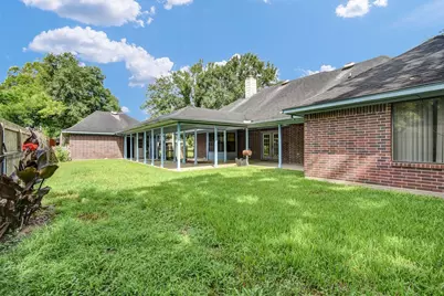 301 Jansen Drive, West Columbia, TX 77486 - Photo 6