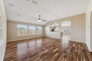 15203 Knotty Chestnut St, Cypress, TX 77429 - Photo 6