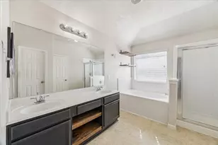 15203 Knotty Chestnut St, Cypress, TX 77429 - Photo 16