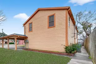 807 Ruth St, Baytown, TX 77520 - Photo 50
