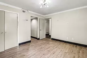 5251 Birdwood Rd, Houston, TX 77096 - Photo 26