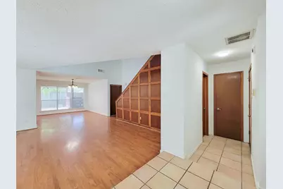 2030 Creek Valley Lane, Sugar Land, TX 77478 - Photo 14