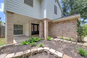 2030 Creek Valley Ln, Sugar Land, TX 77478 - Photo 2