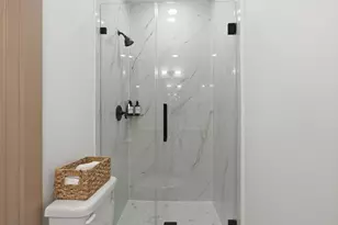 9803 Bucroft, Houston, TX 77029 - Photo 40