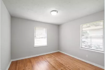 8410 Bob White Drive, Houston, TX 77074 - Photo 6