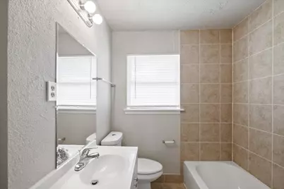 8410 Bob White Drive, Houston, TX 77074 - Photo 10