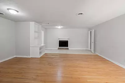 8410 Bob White Drive, Houston, TX 77074 - Photo 2