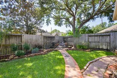 4510 Elmstone Court, Houston, TX 77345 - Photo 26