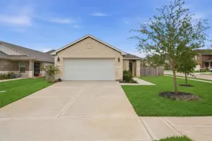 6745 Chinapkin Oak Ln, Conroe, TX 77304 - Photo 1