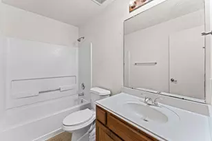 11803 Longwood Garden Way Way, Houston, TX 77047 - Photo 16