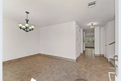 11803 Longwood Garden Way Way, Houston, TX 77047 - Photo 6