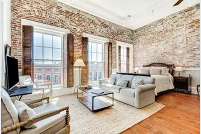 2010 Strand St #302, Galveston, TX 77550 - Photo 2