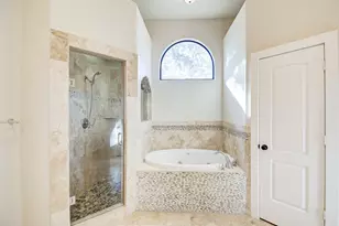 11021 Little John Wy, Houston, TX 77043 - Photo 18