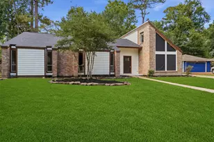 1907 Tangle Lake Dr, Houston, TX 77339 - Photo 4