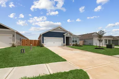 712 Jasmine Ridge Lane, Waller, TX 77484 - Photo 2