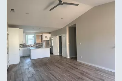 11538 Main Street, Jonestown, TX 78645 - Photo 10