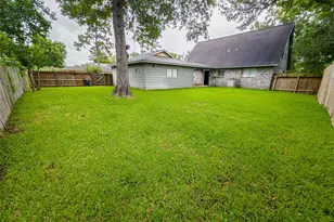 17215 Morning Star Ave, Crosby, TX 77532 - Photo 18