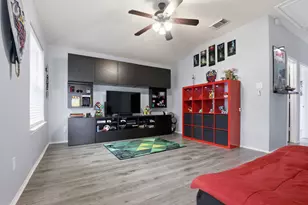 8118 Berkely Ct, Baytown, TX 77521 - Photo 16