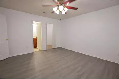 9210 Mapes Street, Beaumont, TX 77707 - Photo 10