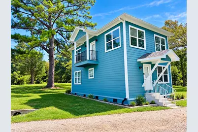 189 W Lakeview, Onalaska, TX 77360 - Photo 1