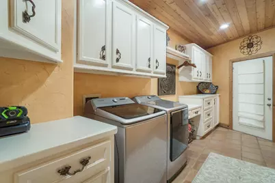 2150 Hewitt Street, League City, TX 77573 - Photo 32