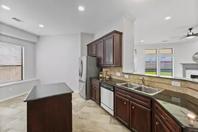 268 Clearwood Drive, League City, TX 77573 - Photo 12