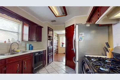 9867 Sageaspen Lane, Houston, TX 77089 - Photo 16