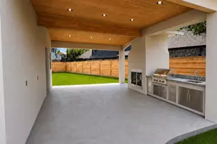 1237 Althea Dr, Houston, TX 77018 - Photo 4