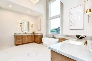 1237 Althea Dr, Houston, TX 77018 - Photo 36