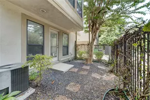 1706 McDonald St, Houston, TX 77007 - Photo 32