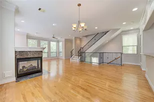 1706 McDonald St, Houston, TX 77007 - Photo 8