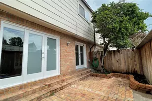403 N Post Oak Ln, Houston, TX 77024 - Photo 8