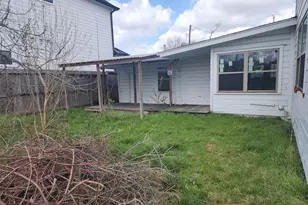 9021 Lomax St, Houston, TX 77093 - Photo 2