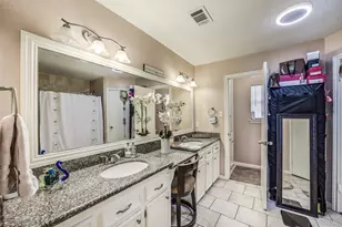 4910 Charade Dr, Houston, TX 77066 - Photo 22