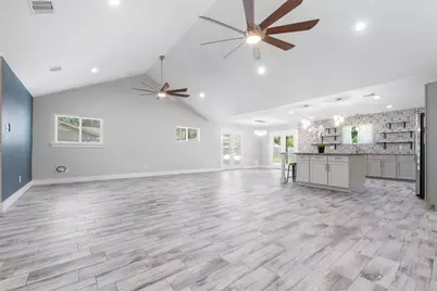 15151 Robin Trail, Conroe, TX 77302 - Photo 10