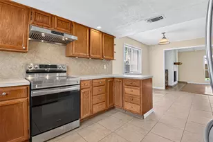10518 Quail Ridge Ln, Sugar Land, TX 77498 - Photo 18