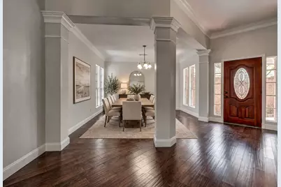 2606 S Strathford Lane, Houston, TX 77345 - Photo 4