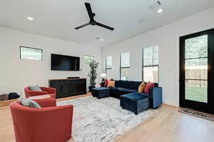 4101 Edison St, Houston, TX 77009 - Photo 8