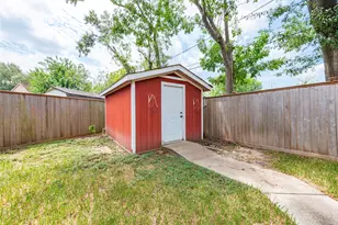 415 Kensington Ct, Pasadena, TX 77502 - Photo 20