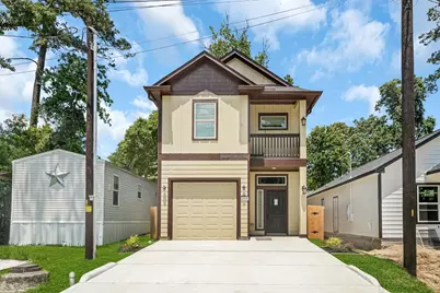 16936 W Ivanhoe, Montgomery, TX 77316 - Photo 1