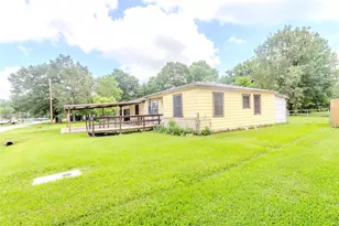 165 County Rd 2359, Liberty, TX 77575 - Photo 2