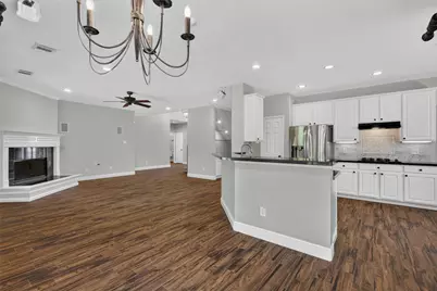 108 Oak Creek Lane, League City, TX 77573 - Photo 20